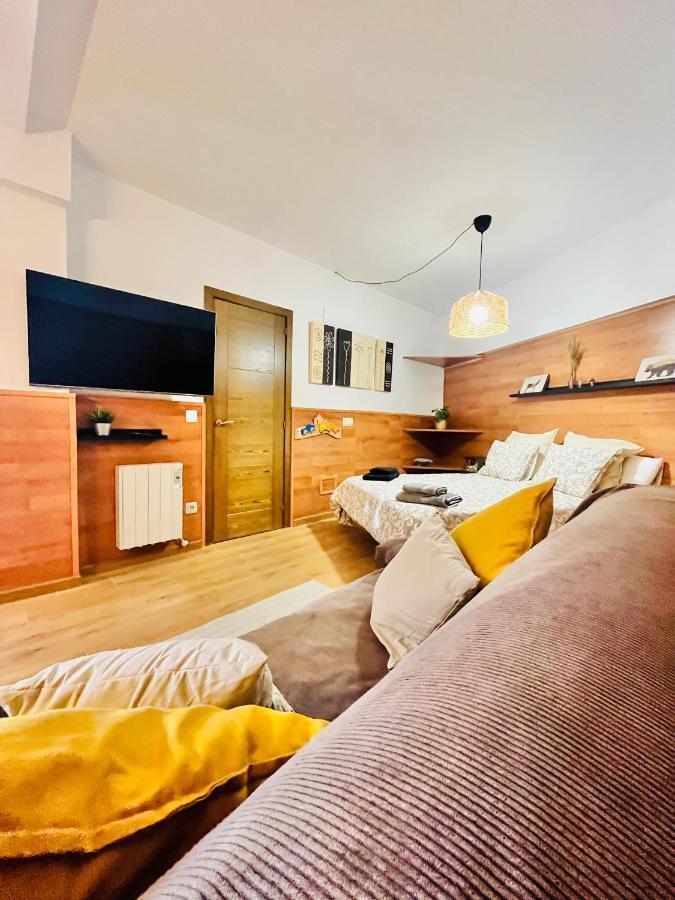 Nuevo Cosy Loft 4Pax Estavar 外观 照片