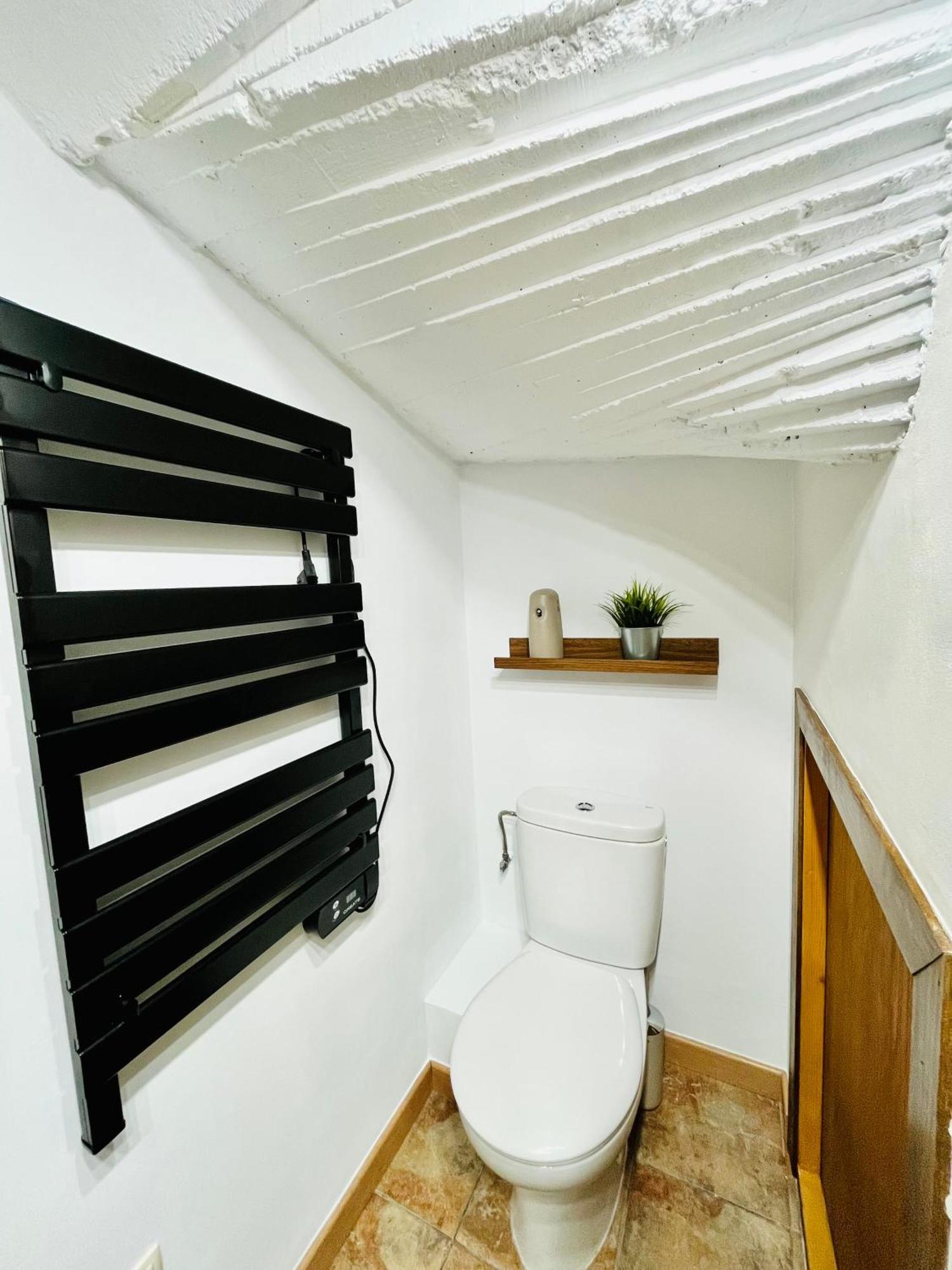 Nuevo Cosy Loft 4Pax Estavar 外观 照片